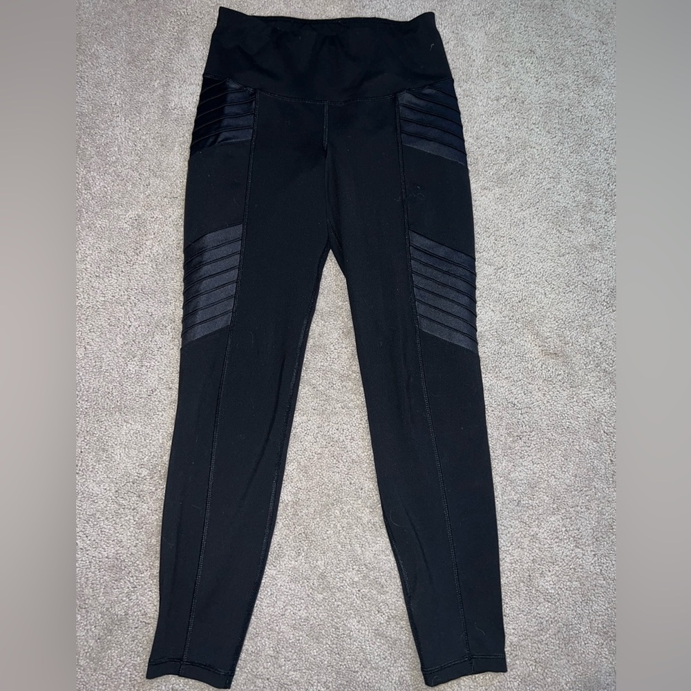 Old Navy-Faux Leather Ribbed Leggings